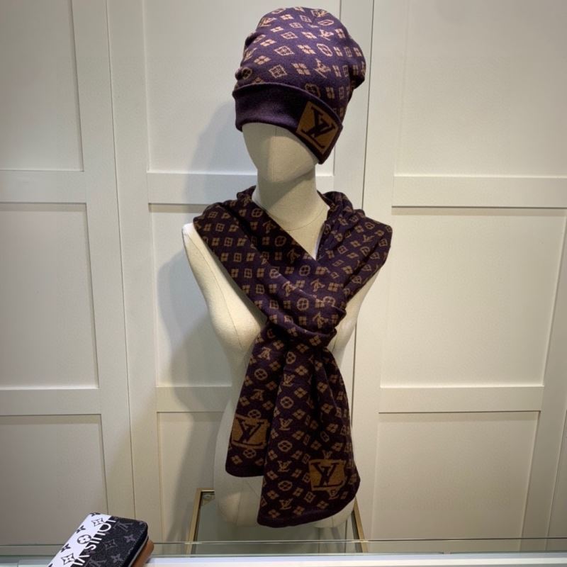 Louis Vuitton Caps Scarfs